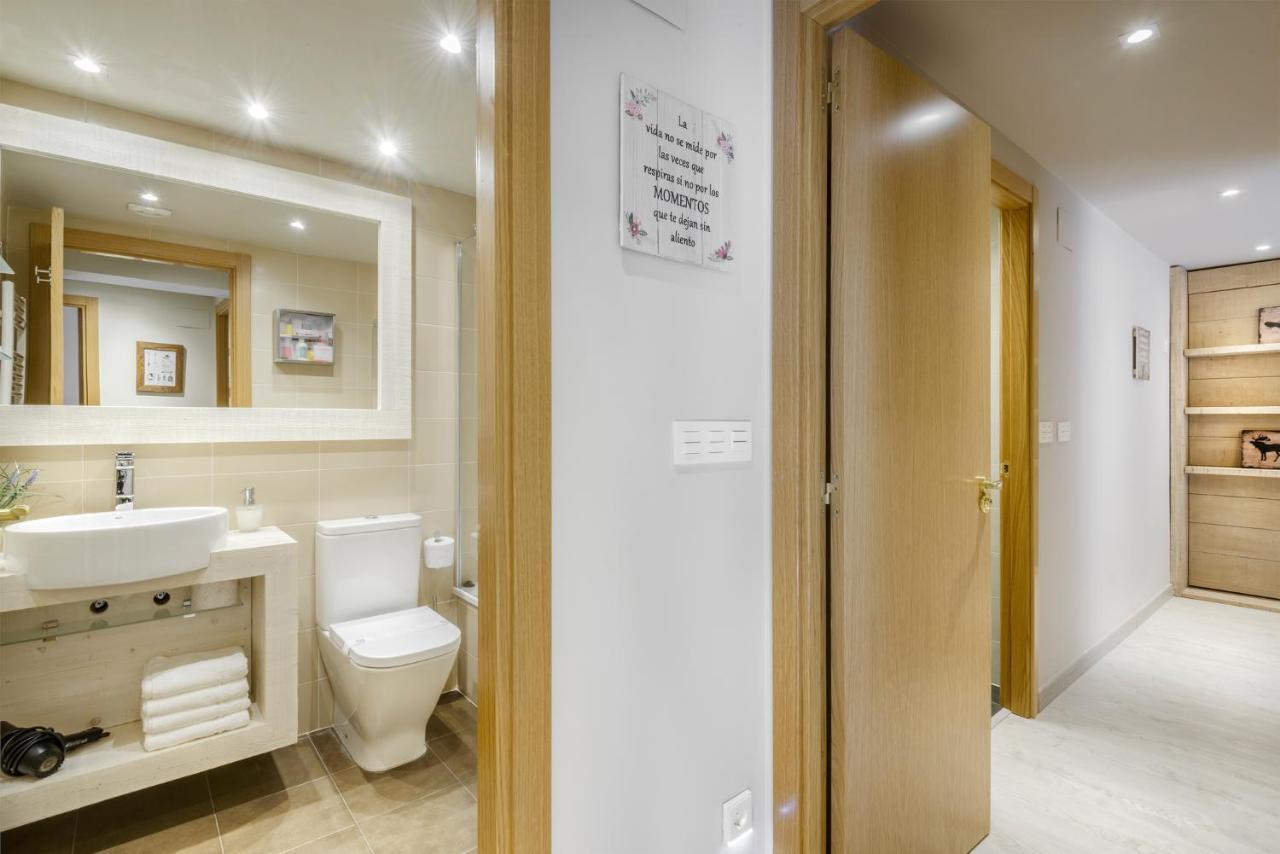 MONTELIA Ático El Ciervo de Panticosa Apartamento Exterior foto